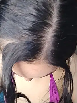 Snapshot of Samy-Candy chatting on January 8, 2025, 3:39 pm Samy-Candy online show from January 8, 2025, 3:39 pm