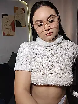 Snapshot of Samy-Candy chatting on February 14, 2025, 4:20 pm Samy-Candy online show from February 14, 2025, 4:20 pm