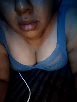 FerLu8 online show from April 10, 2026, 5:01 am