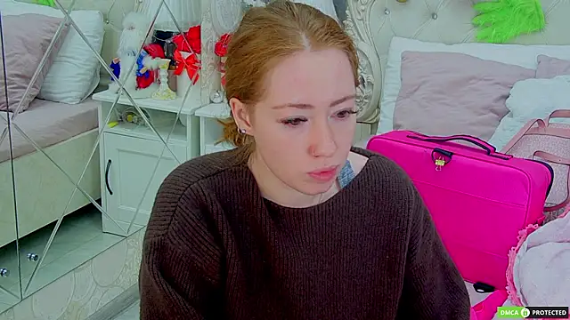 TinaBrook online show from January 19, 2026, 4:16 am