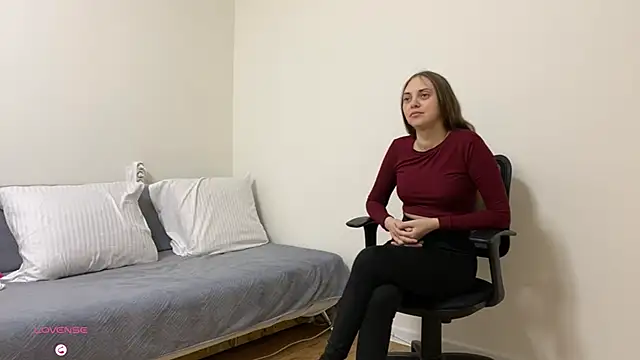 Snapshot of SunriseGuys chatting on February 23, 2026, 12:46 pm SunriseGuys online show from February 23, 2026, 12:46 pm