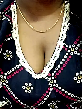 Lakhsmii online show from December 4, 2024, 1:31 pm