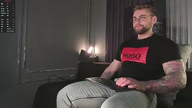 WayneWilson online show from October 25, 2025, 4:53 am