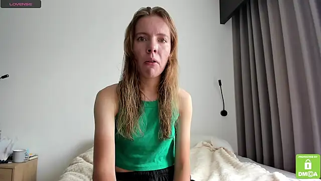 Kalisee  online show from April 19, 2026, 5:07 am