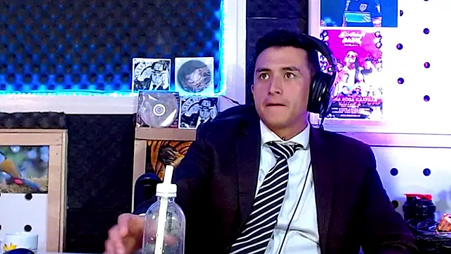 Darko0717 online show from March 4, 2025, 12:07 am