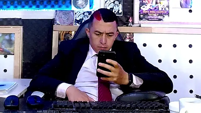 Darko0717 online show from March 19, 2025, 6:23 pm