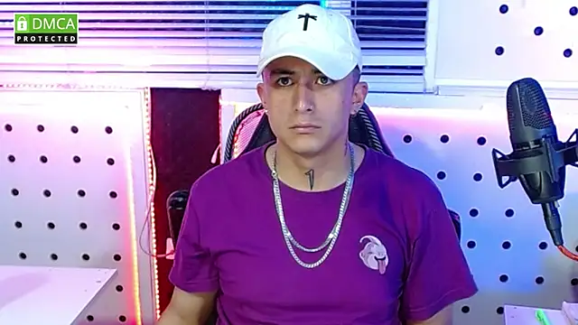 Darko0717 online show from October 22, 2025, 1:39 am