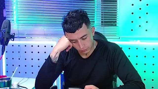 Darko0717 online show from March 14, 2026, 3:56 am