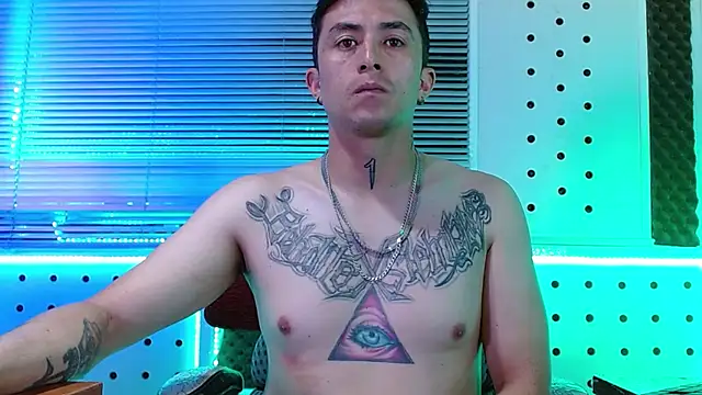 Darko0717 online show from May 20, 2026, 3:29 pm