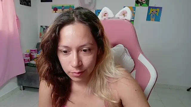 MommyMiaWs online show from February 3, 2026, 1:27 pm