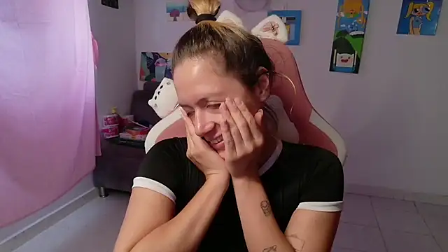 MommyMiaWs online show from February 7, 2026, 4:43 pm