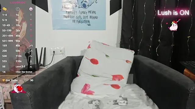 alexysgray online show from April 18, 2026, 7:07 pm