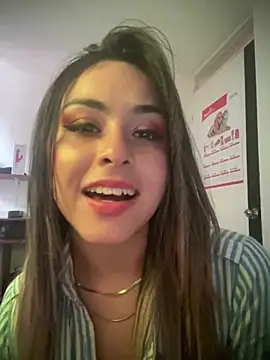 pamelao online show from February 13, 2025, 2:20 pm