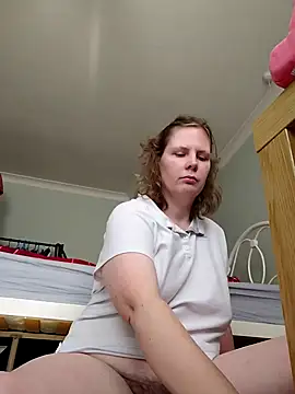 xxSexyBushLinnxx online show from March 5, 2025, 11:38 am