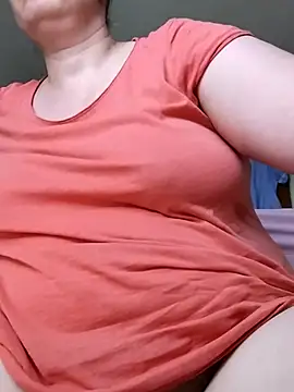 Snapshot of xxSexyBushLinnxx chatting on June 23, 2026, 5:11 pm xxSexyBushLinnxx online show from June 23, 2026, 5:11 pm