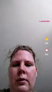 Snapshot of xxSexyBushLinnxx chatting on June 27, 2026, 10:53 am xxSexyBushLinnxx online show from June 27, 2026, 10:53 am