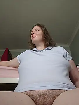 Snapshot of xxSexyBushLinnxx chatting on June 29, 2026, 9:48 am xxSexyBushLinnxx online show from June 29, 2026, 9:48 am