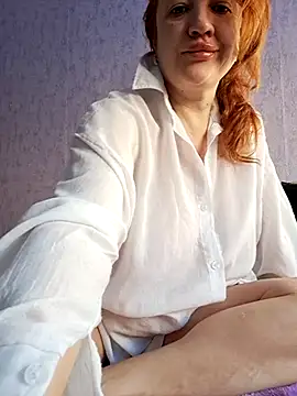 Snapshot of KiraXTender chatting on February 21, 2025, 8:40 am KiraXTender online show from February 21, 2025, 8:40 am