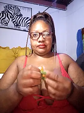 YELLOW BONE online show from April 16, 2026, 11:40 pm