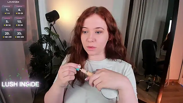 Pretty Alison online show from July 24, 2026, 2:15 pm