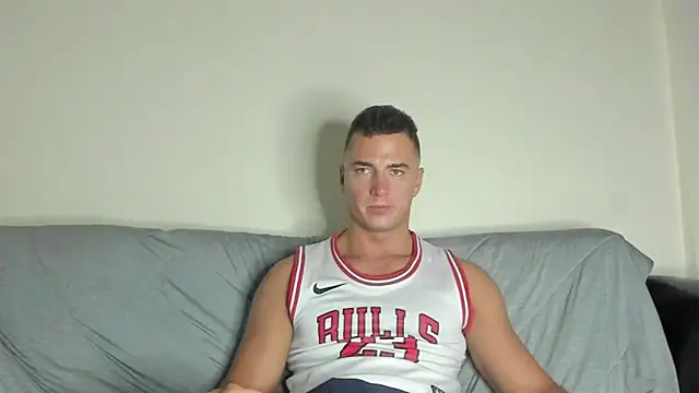 paulblack21 online show from January 14, 2026, 5:40 pm