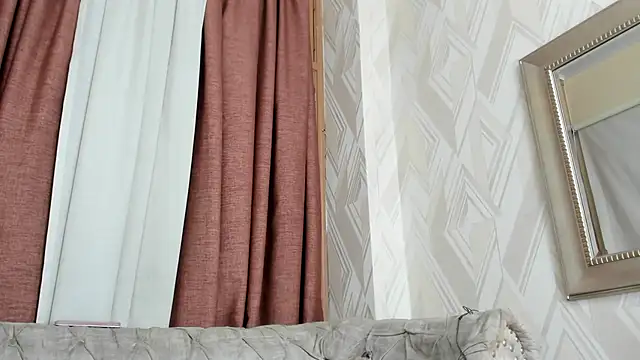 veronica salas online show from January 7, 2025, 4:08 am