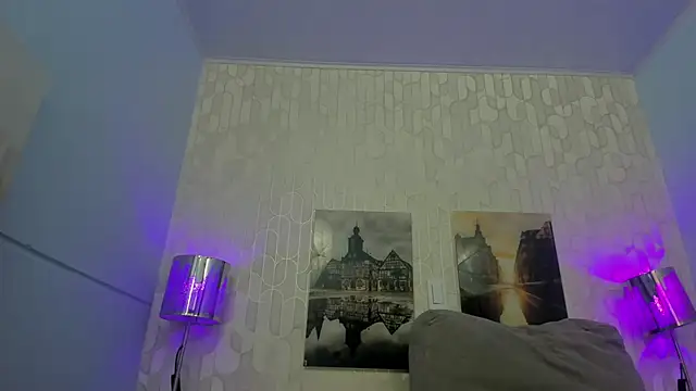 veronica salas online show from January 24, 2025, 8:11 pm