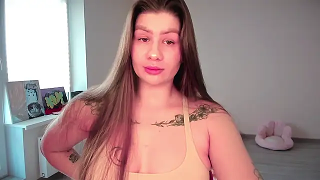 JuicyHelenX online show from April 19, 2026, 2:27 pm