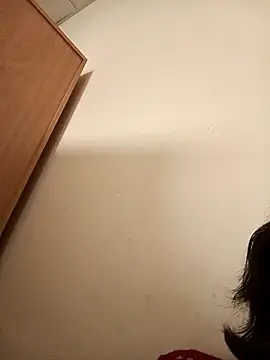 xxmoxxx online show from February 18, 2026, 9:55 pm