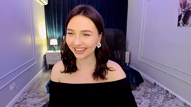 Snapshot of GracefulLook chatting on March 14, 2025, 11:00 pm GracefulLook online show from March 14, 2025, 11:00 pm