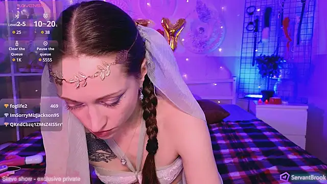 Snapshot of ServantBrook chatting on February 8, 2025, 11:01 am ServantBrook online show from February 8, 2025, 11:01 am