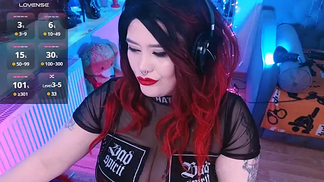 Snapshot of wickedxqueen chatting on February 26, 2025, 4:25 am wickedxqueen online show from February 26, 2025, 4:25 am