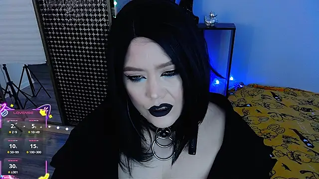Snapshot of wickedxqueen chatting on April 18, 2026, 3:16 pm wickedxqueen online show from April 18, 2026, 3:16 pm
