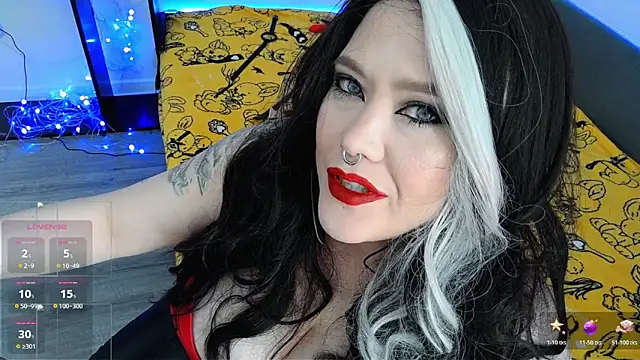 Snapshot of wickedxqueen chatting on April 23, 2026, 4:14 am wickedxqueen online show from April 23, 2026, 4:14 am
