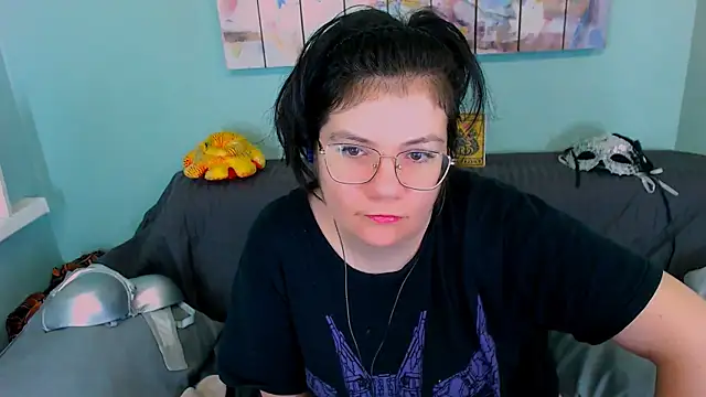 EverlyRays online show from March 20, 2026, 4:28 am