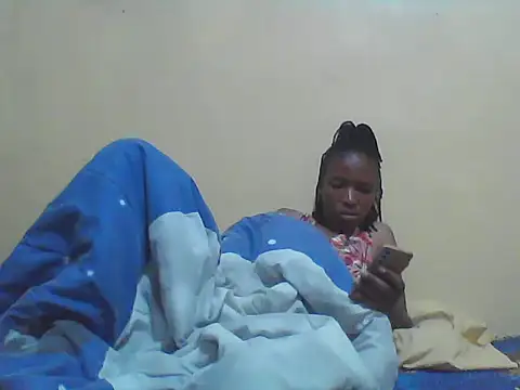 Smillie prety online show from January 9, 2026, 3:42 am