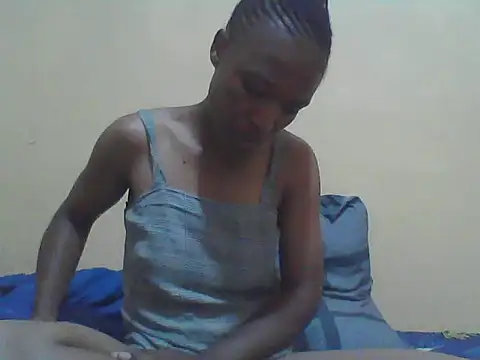 Smillie prety online show from February 11, 2026, 3:33 am