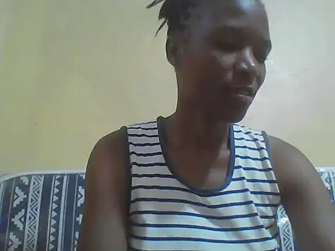 Smillie prety online show from April 19, 2026, 8:02 am