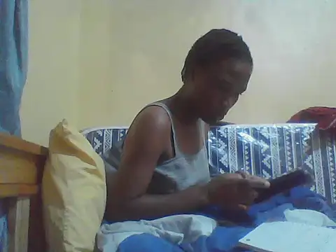 Smillie prety online show from May 13, 2026, 5:27 am