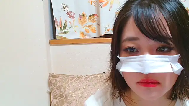 liliyRiSAcha-n online show from October 17, 2025, 8:17 am