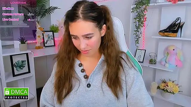 Snapshot of _Eliizabeth_ chatting on October 21, 2025, 9:59 pm Eliizabeth online show from October 21, 2025, 9:59 pm