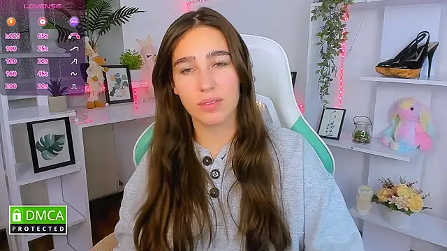 Snapshot of _Eliizabeth_ chatting on October 23, 2025, 9:46 pm Eliizabeth online show from October 23, 2025, 9:46 pm