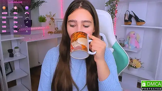 Snapshot of _Eliizabeth_ chatting on November 7, 2025, 9:15 pm Eliizabeth online show from November 7, 2025, 9:15 pm