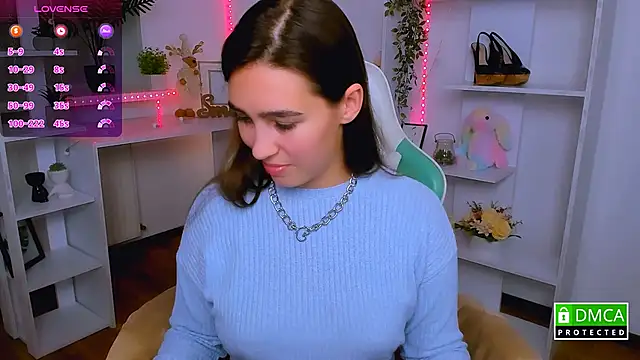 Snapshot of _Eliizabeth_ chatting on November 17, 2025, 9:53 pm Eliizabeth online show from November 17, 2025, 9:53 pm