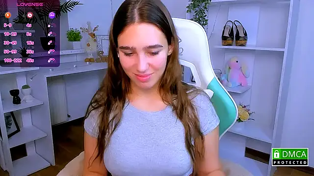 Snapshot of _Eliizabeth_ chatting on November 18, 2025, 11:15 pm Eliizabeth online show from November 18, 2025, 11:15 pm