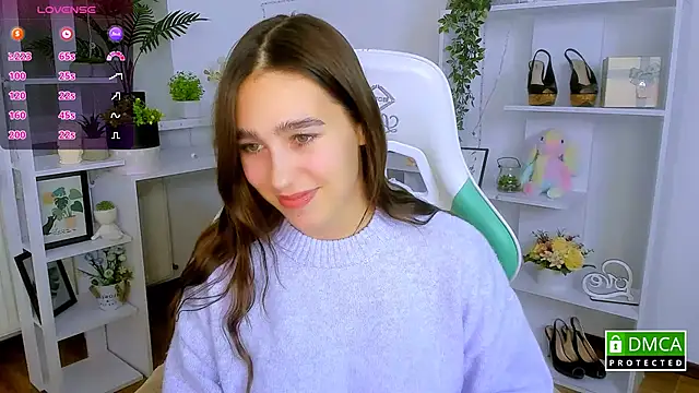 Snapshot of _Eliizabeth_ chatting on December 14, 2025, 9:19 pm Eliizabeth online show from December 14, 2025, 9:19 pm