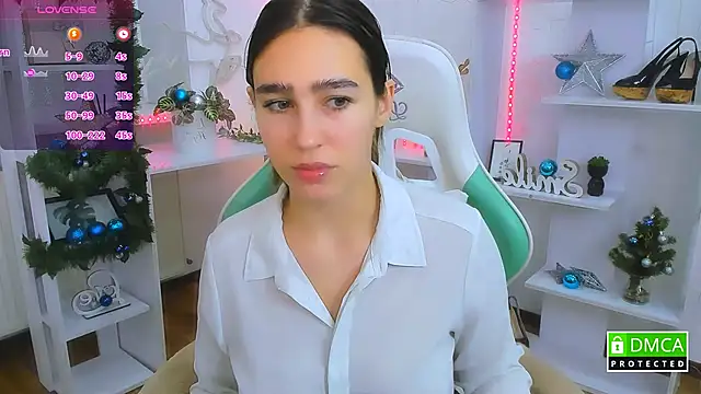 Snapshot of _Eliizabeth_ chatting on December 20, 2025, 10:06 pm Eliizabeth online show from December 20, 2025, 10:06 pm