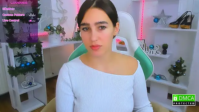 Snapshot of _Eliizabeth_ chatting on December 21, 2025, 9:22 pm Eliizabeth online show from December 21, 2025, 9:22 pm