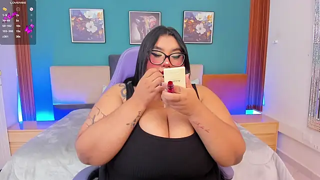 Snapshot of tifanny_bigboobs11 chatting on July 1, 2026, 11:45 am tifanny bigboobs11 online show from July 1, 2026, 11:45 am