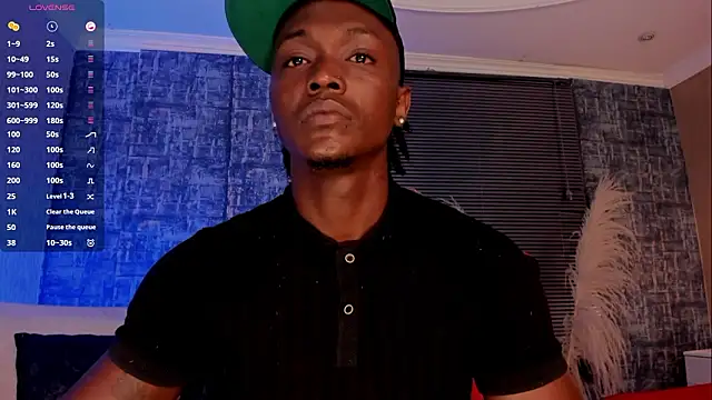 DannSmmith online show from February 12, 2026, 5:13 am